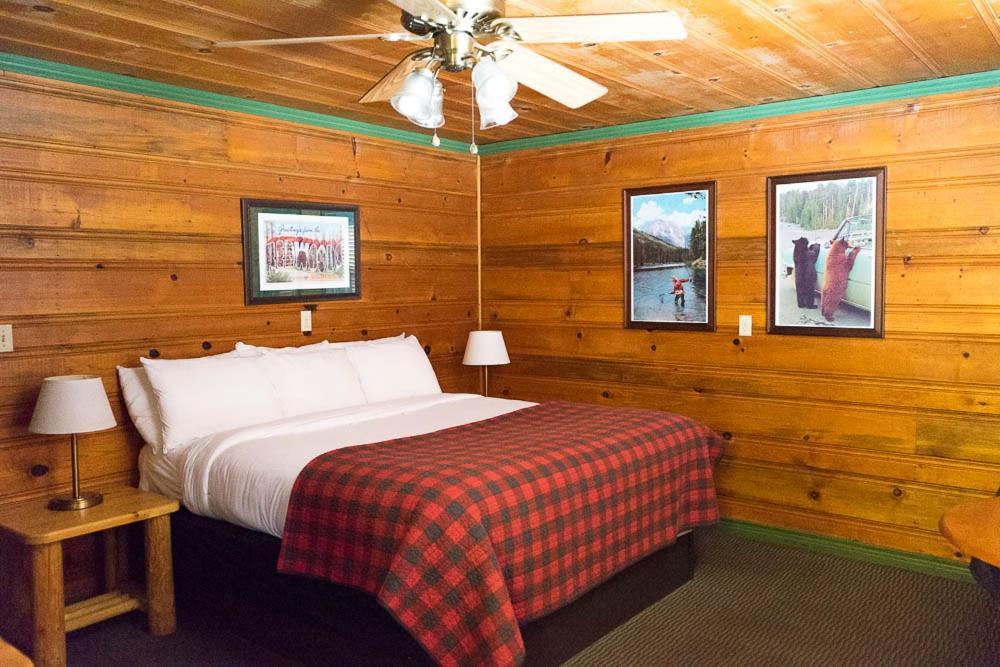 Shaver Lake Village Hotel Dış mekan fotoğraf