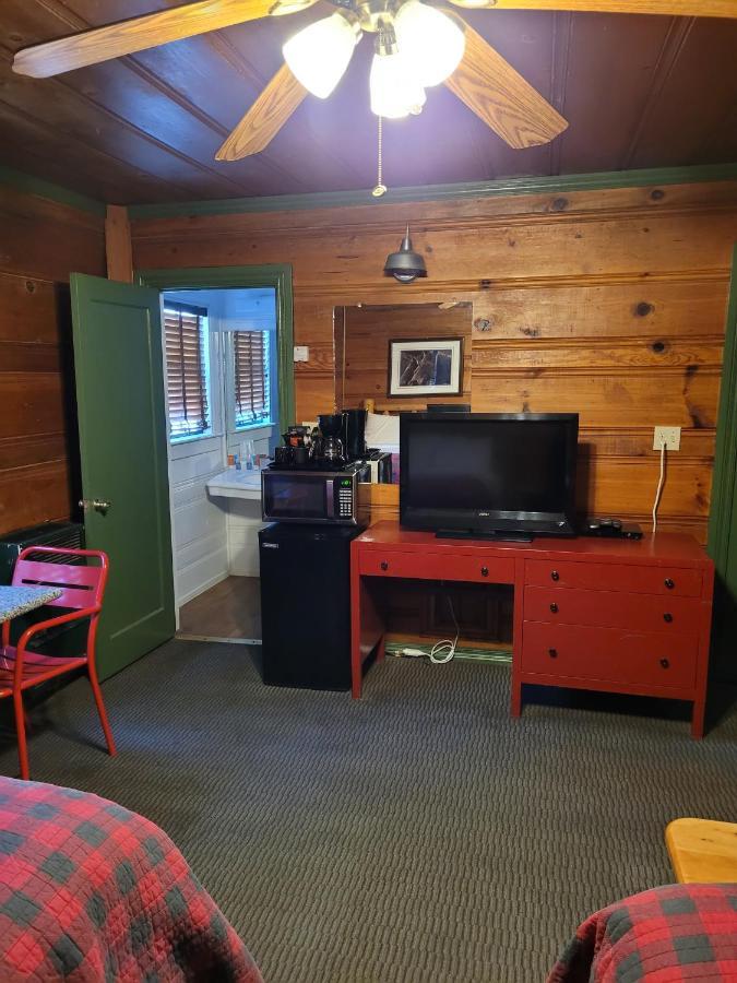 Shaver Lake Village Hotel Dış mekan fotoğraf