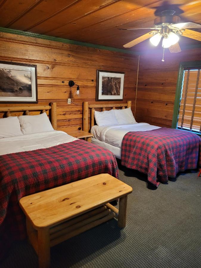 Shaver Lake Village Hotel Dış mekan fotoğraf