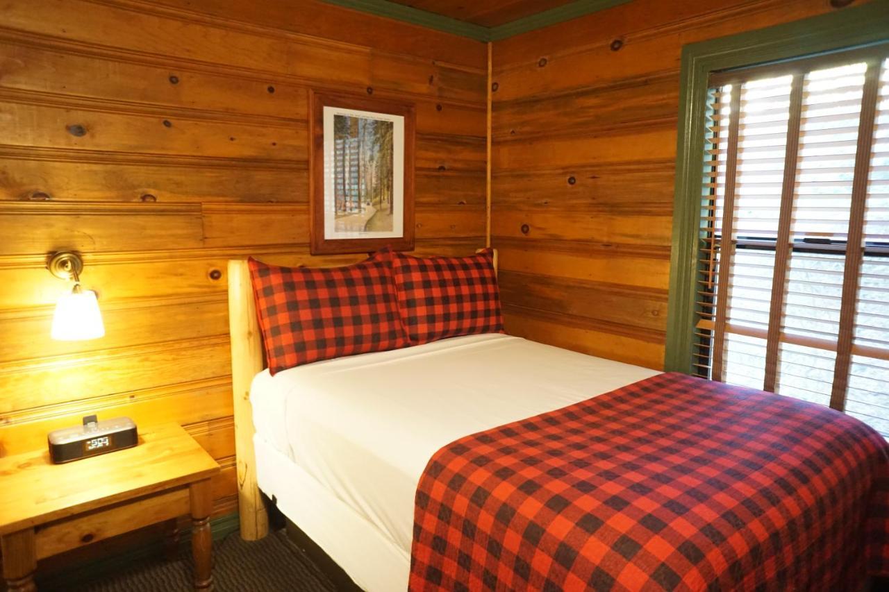 Shaver Lake Village Hotel Dış mekan fotoğraf