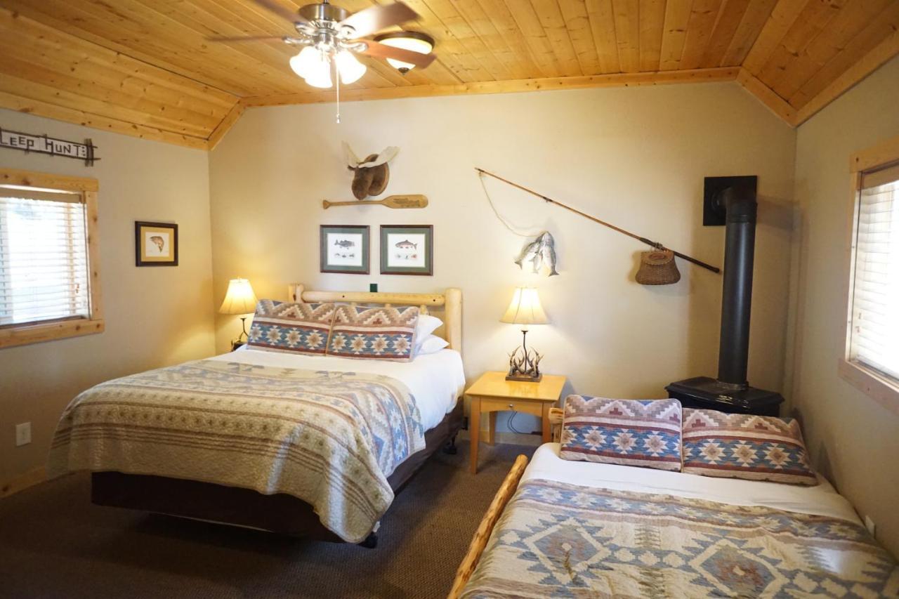 Shaver Lake Village Hotel Dış mekan fotoğraf
