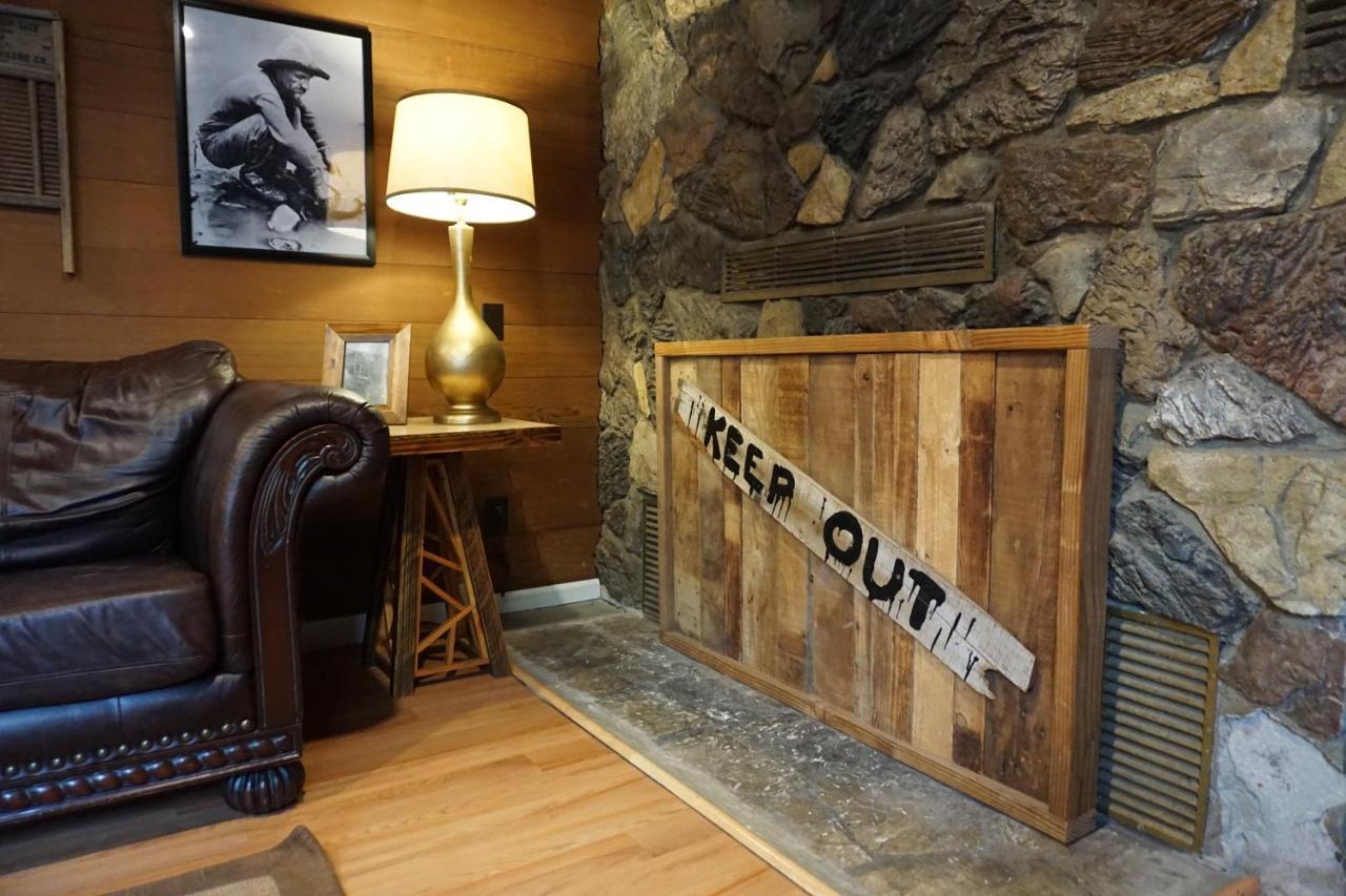 Shaver Lake Village Hotel Dış mekan fotoğraf