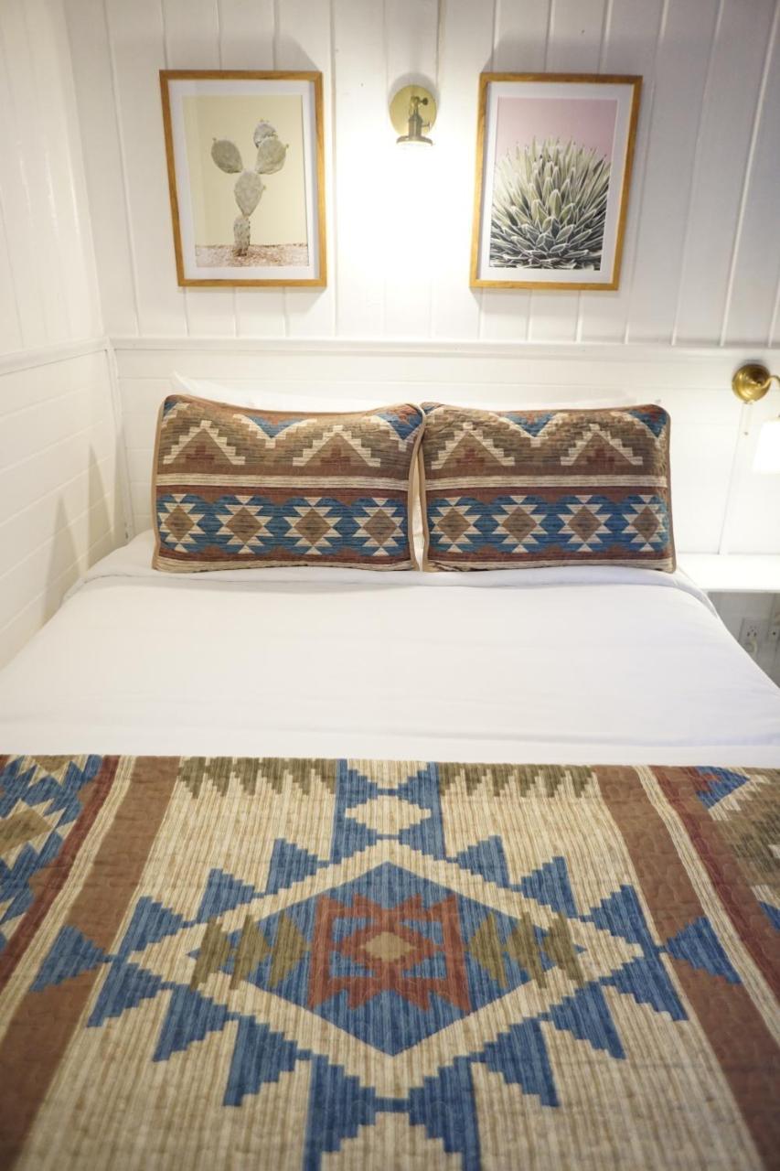 Shaver Lake Village Hotel Dış mekan fotoğraf