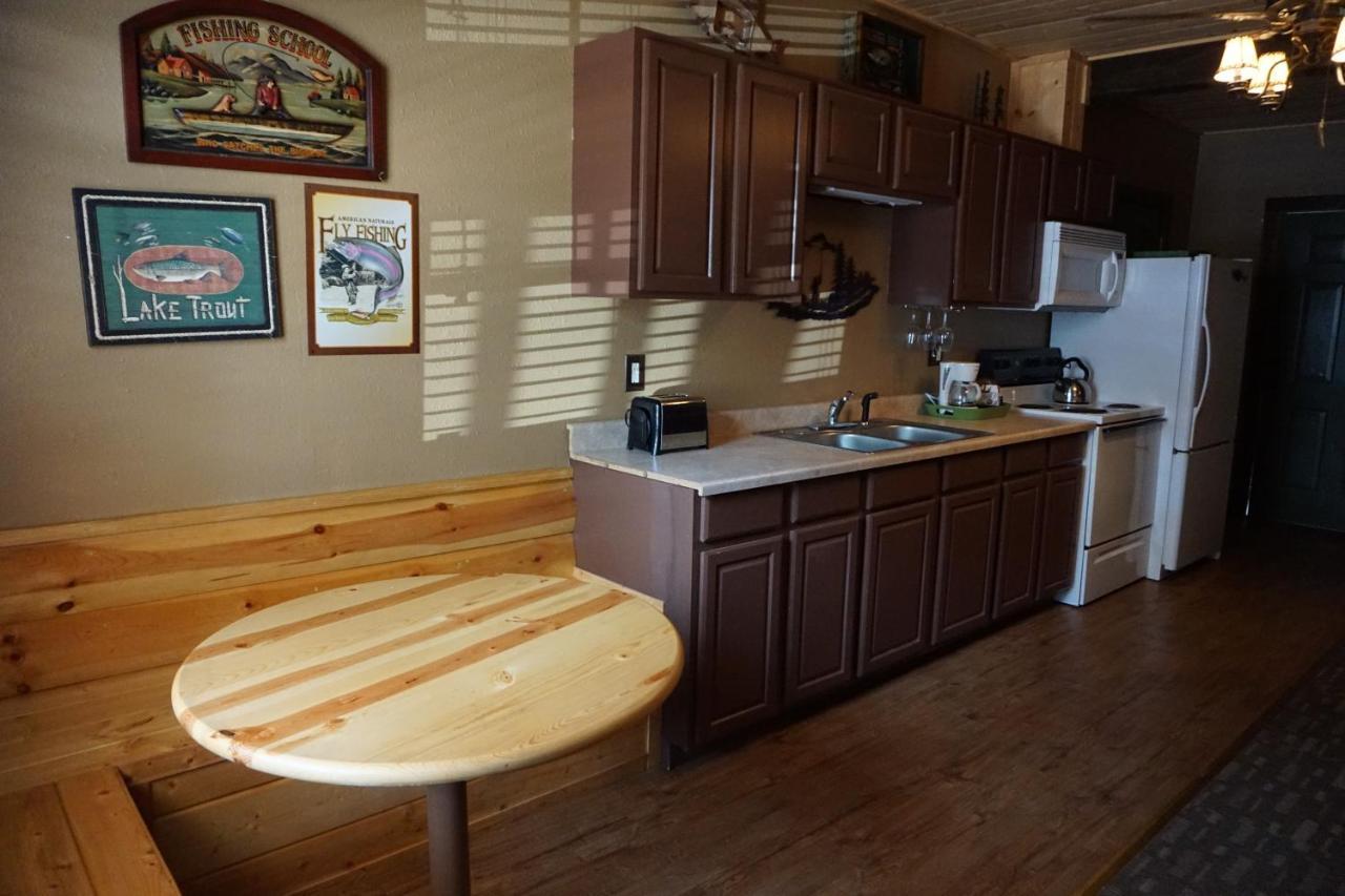 Shaver Lake Village Hotel Dış mekan fotoğraf